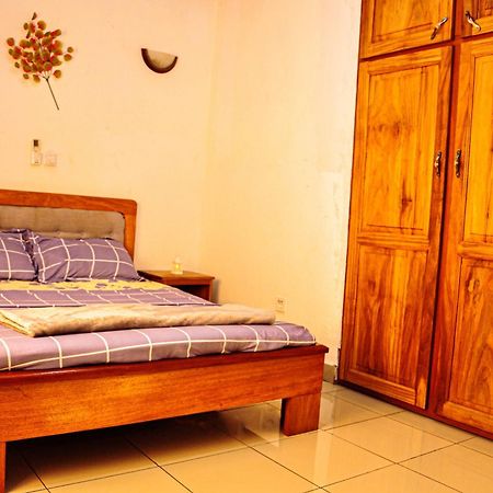 Апартаменты Les Logis De Nouvelle Route Bastos Яунде Экстерьер фото