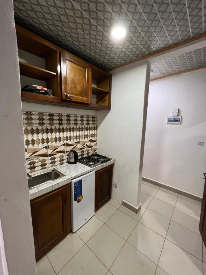 Апартаменты Les Logis De Nouvelle Route Bastos Яунде Экстерьер фото